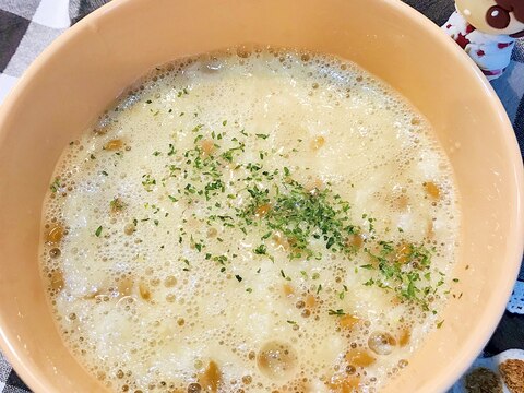 ご飯に合う山芋✖️納豆で簡単ネバネバツルツルとろろ